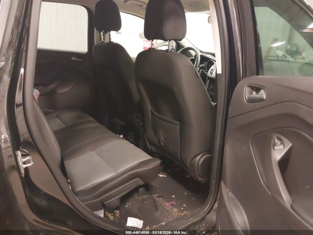 Продажа на аукционе авто 2017 Ford Escape Se, vin: 1FMCU0GD9HUA03568, номер лота: 44614086