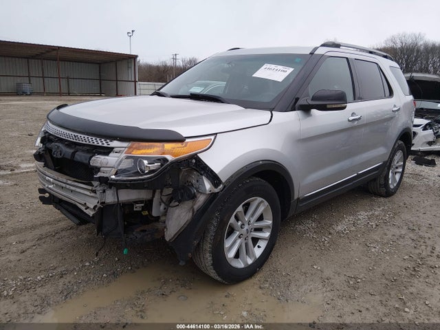 44614100 :رقم المزاد ، 1FMHK8D83CGA75231 vin ، 2012 Ford Explorer Xlt مزاد بيع
