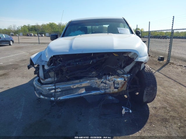 Продажа на аукционе авто 2015 Ram 1500 Lone Star, vin: 1C6RR6GT6FS582111, номер лота: 44614152