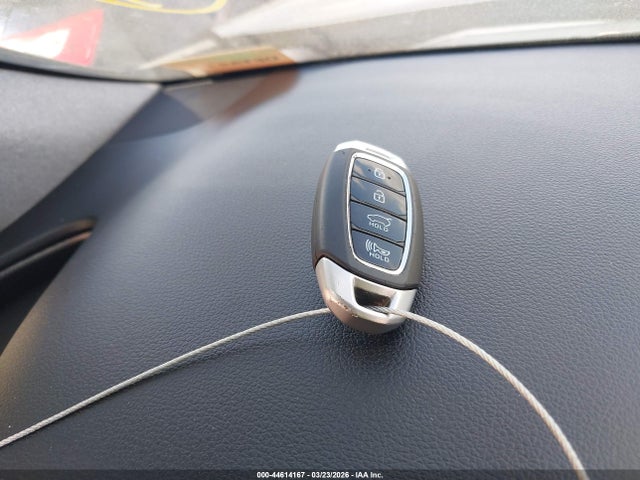 44614167 :رقم المزاد ، 5NMS33AD1LH216740 vin ، 2020 Hyundai Santa Fe Sel مزاد بيع