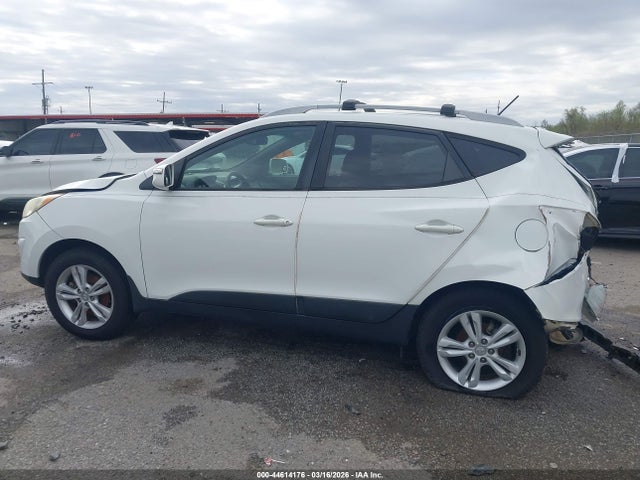 44614176 :رقم المزاد ، KM8JU3AC5DU663030 vin ، 2013 Hyundai Tucson Gls مزاد بيع