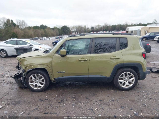 ZACCJABT7FPC01985 Jeep Renegade Latitude