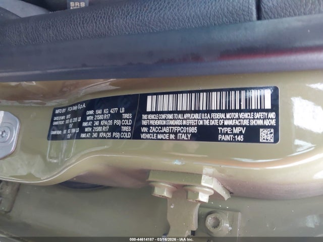 ZACCJABT7FPC01985 Jeep Renegade Latitude