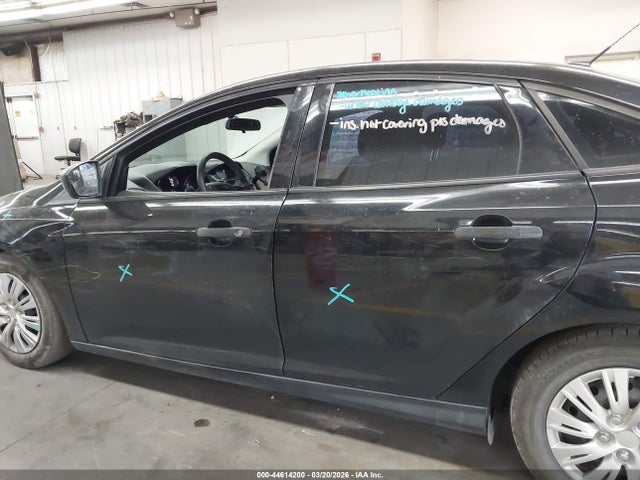 Ford FOCUS S 2015 1FADP3E22FL269574 Image 14