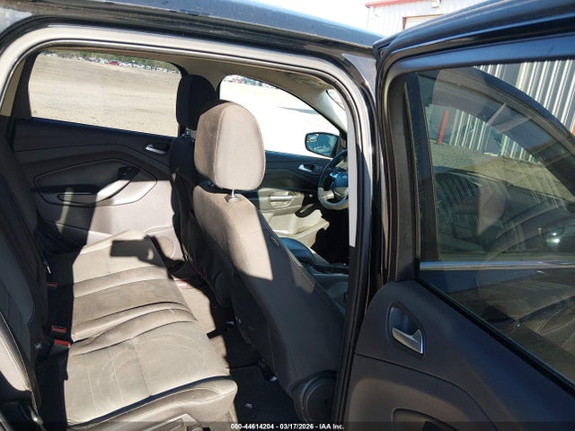 44614204 :رقم المزاد ، 1FMCU0G77GUC19654 vin ، 2016 Ford Escape Se مزاد بيع