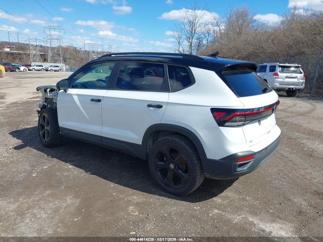 Продаж на аукціоні авто 2025 Volkswagen Taos 1.5t Se Black, vin: 3VV2C7B26SM010430, номер лоту: 44614220