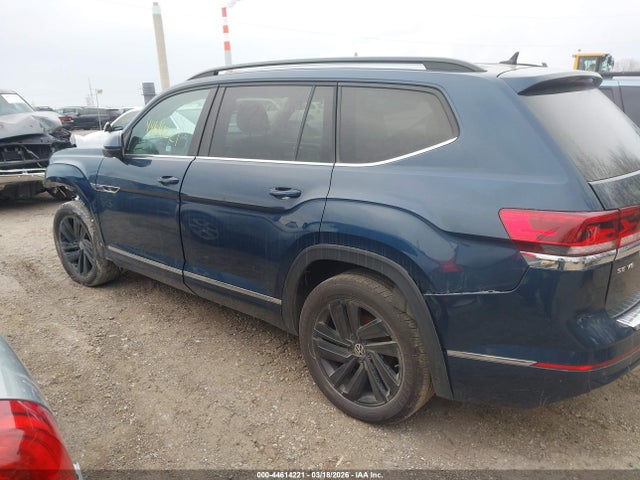 44614221 :رقم المزاد ، 1V2NR2CA1MC562343 vin ، 2021 Volkswagen Atlas 3.6l V6 Se W/technology R-line مزاد بيع