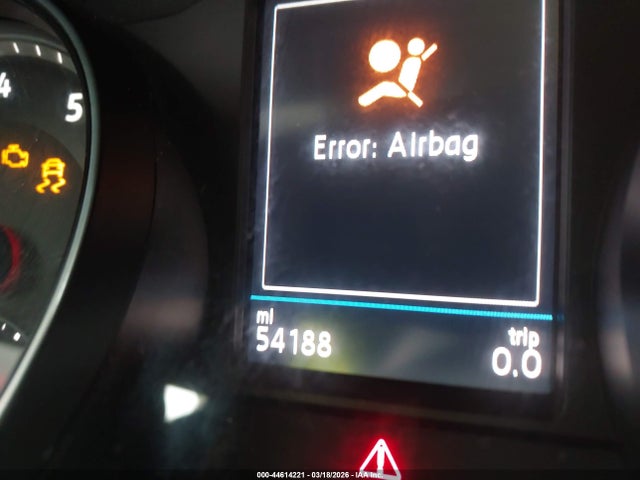 44614221 :رقم المزاد ، 1V2NR2CA1MC562343 vin ، 2021 Volkswagen Atlas 3.6l V6 Se W/technology R-line مزاد بيع