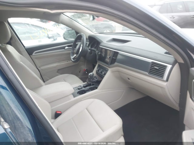 44614221 :رقم المزاد ، 1V2NR2CA1MC562343 vin ، 2021 Volkswagen Atlas 3.6l V6 Se W/technology R-line مزاد بيع