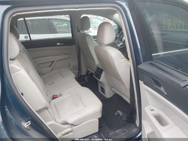 44614221 :رقم المزاد ، 1V2NR2CA1MC562343 vin ، 2021 Volkswagen Atlas 3.6l V6 Se W/technology R-line مزاد بيع
