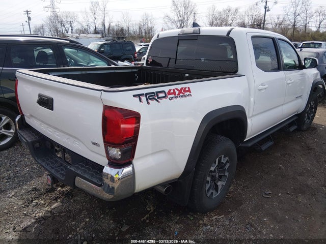 2018 Toyota Tacoma Trd Off Road მანქანა იყიდება აუქციონზე, vin: 3TMCZ5AN0JM154247, აუქციონის ნომერი: 44614295