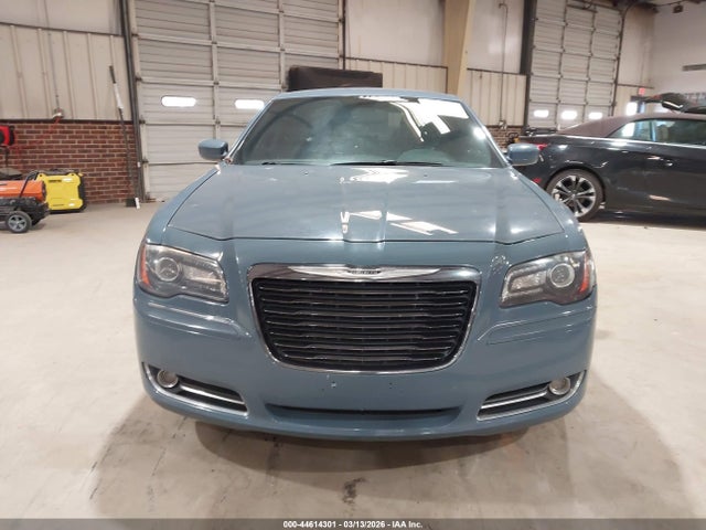 2014 Chrysler 300 300s მანქანა იყიდება აუქციონზე, vin: 2C3CCABG5EH250684, აუქციონის ნომერი: 44614301