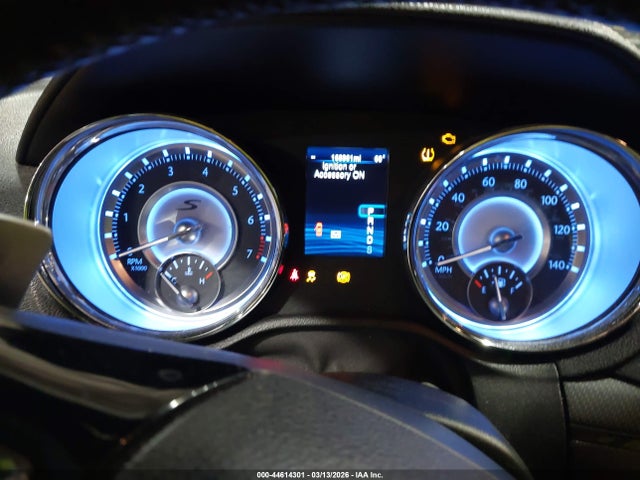 2014 Chrysler 300 300s მანქანა იყიდება აუქციონზე, vin: 2C3CCABG5EH250684, აუქციონის ნომერი: 44614301