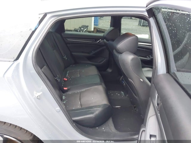 1HGCV1F31MA028025 Honda Accord Sport