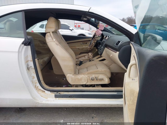44614323 :رقم المزاد ، WVWFW7AH2CV014432 vin ، 2012 Volkswagen Eos Executive مزاد بيع
