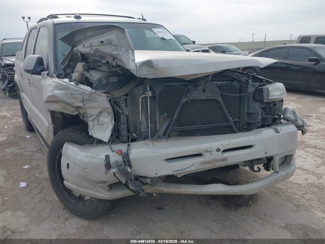 44614330 :رقم المزاد ، 3GNEC12Z35G190465 vin ، 2005 Chevrolet Avalanche 1500 Z66 مزاد بيع