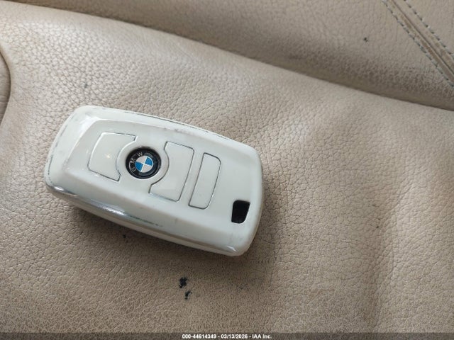 2013 BMW 320I WBA3C3C51DF979766 Photo 10