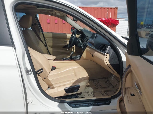 2013 BMW 320I WBA3C3C51DF979766 Photo 4