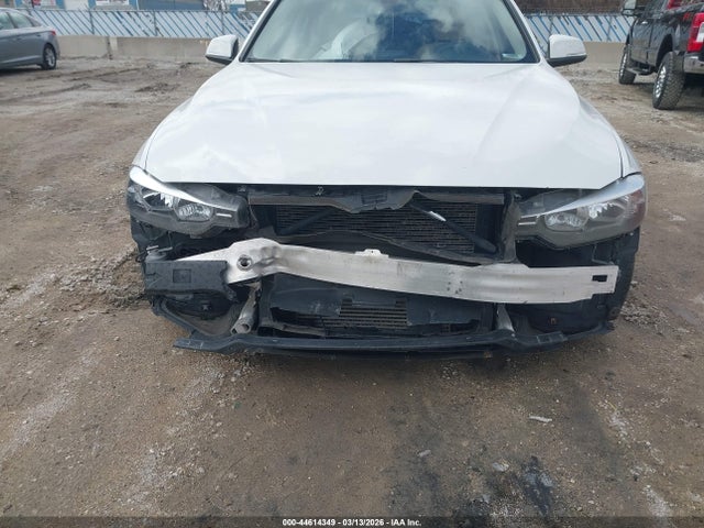 2013 BMW 320I WBA3C3C51DF979766 Photo 5