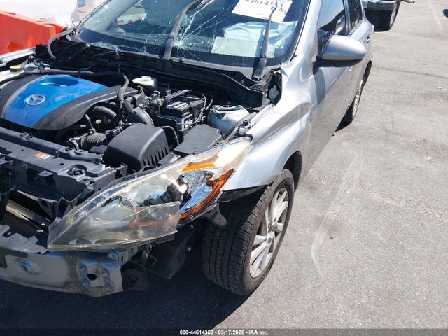 Продаж на аукціоні авто 2013 Mazda Mazda3, vin: JM1BL1L72D1726649, номер лоту: 44614353
