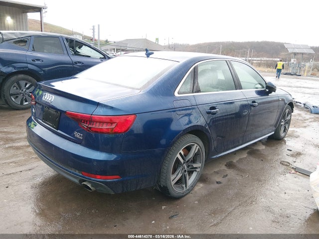 2017 AUDI A4 WAUENAF44HN063718 Photo 3