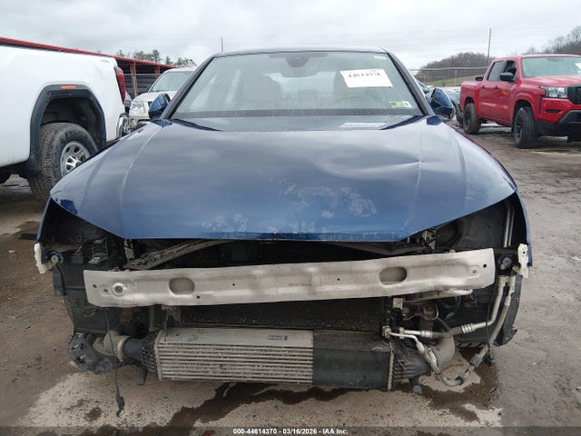 2017 AUDI A4 WAUENAF44HN063718 Photo 5