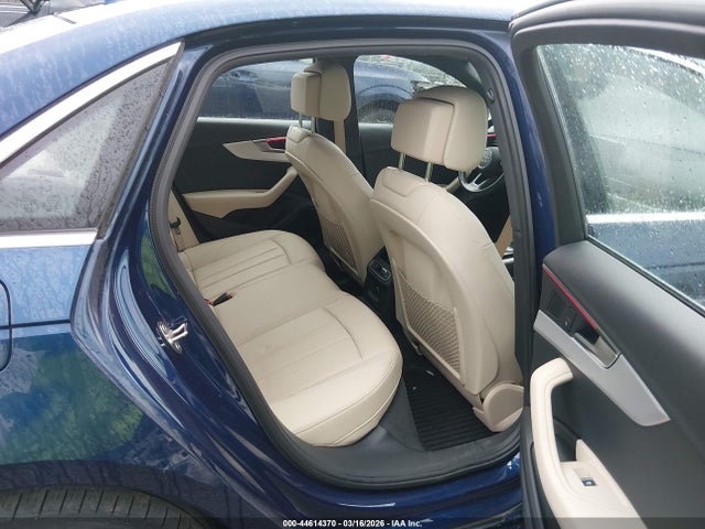 2017 AUDI A4 WAUENAF44HN063718 Photo 7