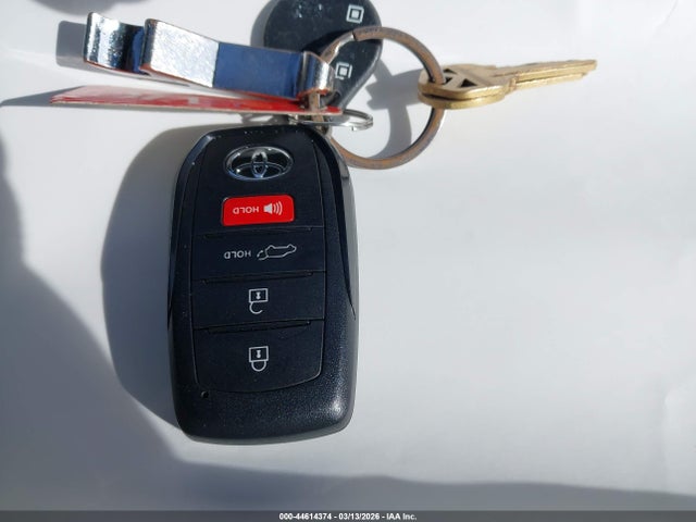 Toyota Bz Xle Plus 2026 JTMBCAEB7TA002259 Image 11