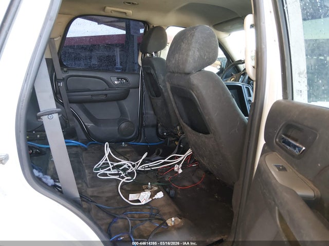 44614395 :رقم المزاد ، 1GNSK2E00DR127136 vin ، 2013 Chevrolet Tahoe Commercial Fleet مزاد بيع