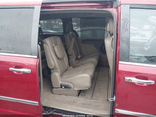 44614416 :رقم المزاد ، 2C4RC1CG5DR572609 vin ، 2013 Chrysler Town & Country Touring-l مزاد بيع