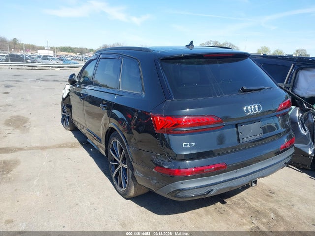 2024 AUDI Q7 WA1LXBF73RD006304 Photo 2
