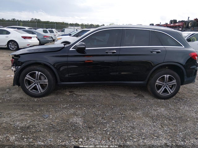2019 Mercedes-benz Glc 300 მანქანა იყიდება აუქციონზე, vin: WDC0G4JB2KF590148, აუქციონის ნომერი: 44614507