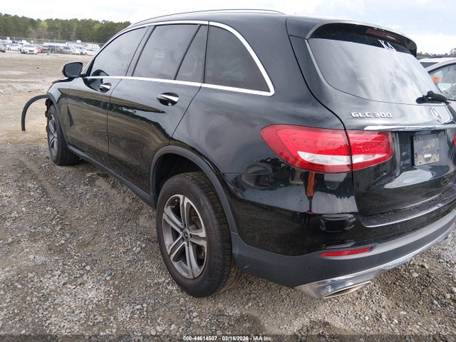 2019 MERCEDES-BENZ GLC 300 WDC0G4JB2KF590148 Photo 2
