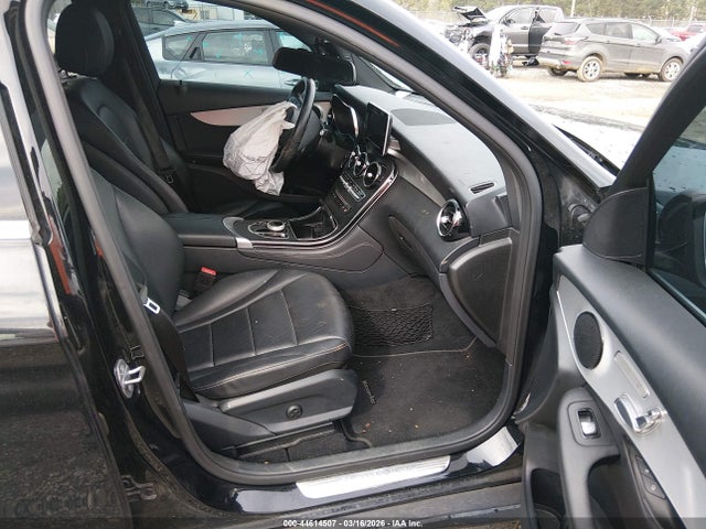 2019 MERCEDES-BENZ GLC 300 WDC0G4JB2KF590148 Photo 4
