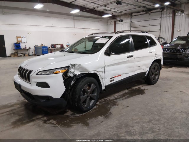 2016 Jeep Cherokee 75th Anniversary მანქანა იყიდება აუქციონზე, vin: 1C4PJMCSXGW253897, აუქციონის ნომერი: 44614533