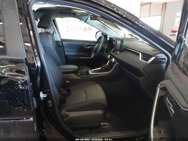 44614553 :رقم المزاد ، 2T3P1RFV2MC248286 vin ، 2021 Toyota Rav4 Xle مزاد بيع