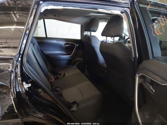 44614553 :رقم المزاد ، 2T3P1RFV2MC248286 vin ، 2021 Toyota Rav4 Xle مزاد بيع