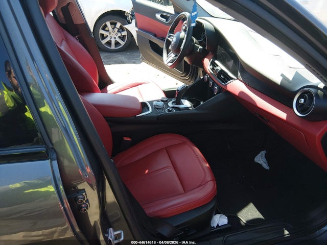 ZARFANAN5M7638889 Alfa Romeo Giulia Awd