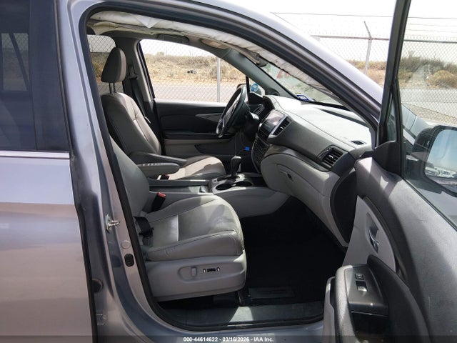 2017 HONDA PILOT 5FNYF5H84HB023237 Photo 4