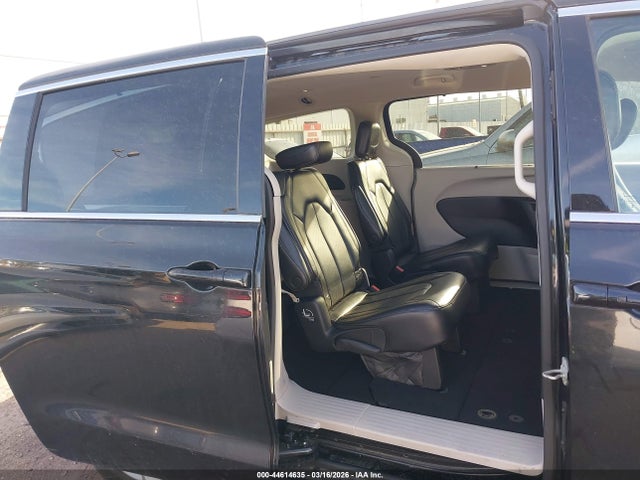 2023 Chrysler Pacifica Touring L მანქანა იყიდება აუქციონზე, vin: 2C4RC1BG2PR627331, აუქციონის ნომერი: 44614635