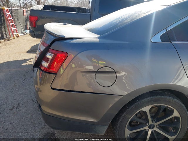 2014 Ford Taurus Sel მანქანა იყიდება აუქციონზე, vin: 1FAHP2E81EG137624, აუქციონის ნომერი: 44614651