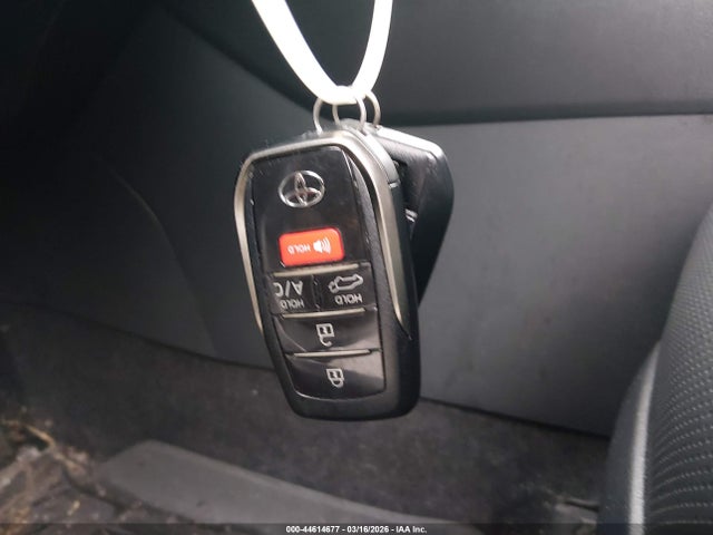 Toyota Rav4 Prime Xse 2024 JTMFB3FV1RD212369 Image 11