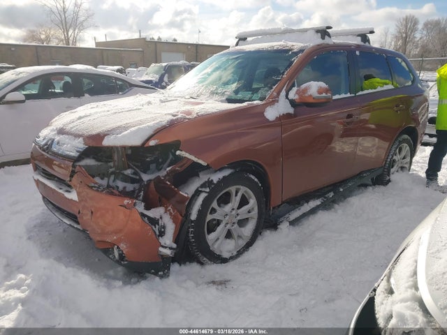 Продаж на аукціоні авто 2014 Mitsubishi Outlander Se, vin: JA4AZ3A34EZ006062, номер лоту: 44614679