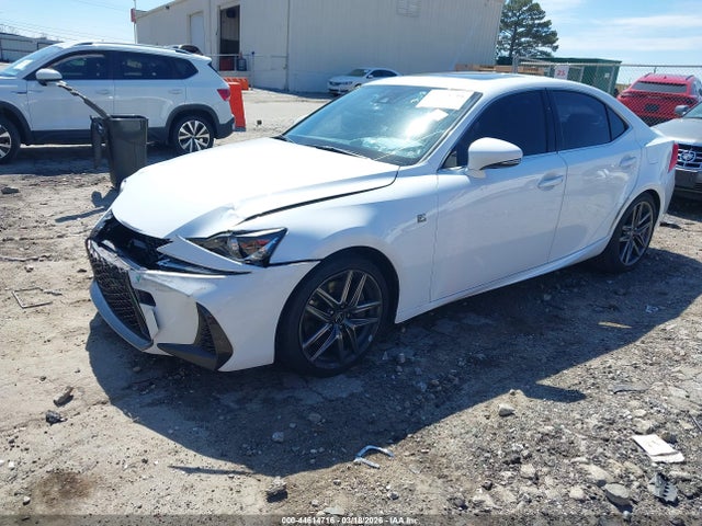 44614716 :رقم المزاد ، JTHBA1D2XH5048397 vin ، 2017 Lexus Is 200t مزاد بيع