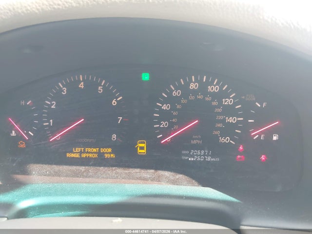 2002 Lexus Ls 430 მანქანა იყიდება აუქციონზე, vin: JTHBN30F920053779, აუქციონის ნომერი: 44614741