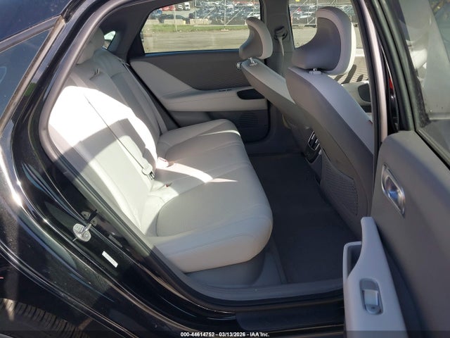 2023 HYUNDAI IONIQ 6 KMHM34AC9PA037332 Photo 7