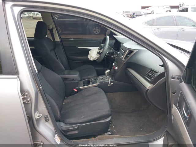 44614798 :رقم المزاد ، 4S4BRBCC3B3434636 vin ، 2011 Subaru Outback 2.5i Premium مزاد بيع