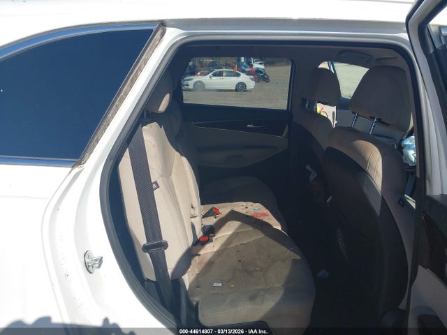 Продаж на аукціоні авто 2017 Kia Sorento 3.3l Lx, vin: 5XYPG4A56HG292593, номер лоту: 44614807