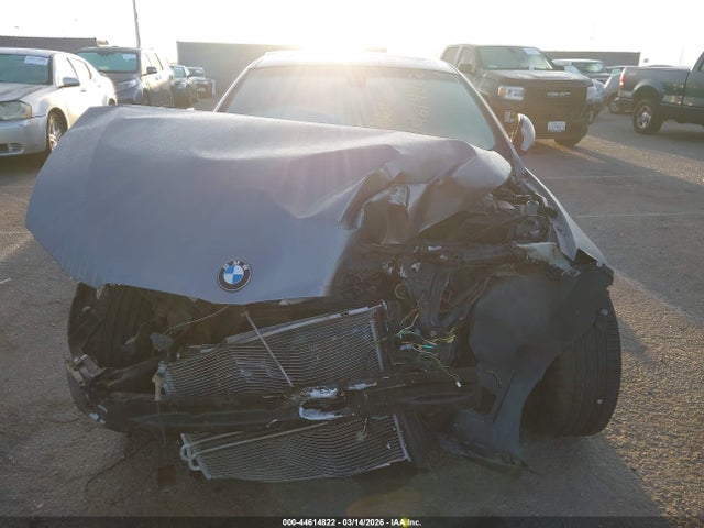2011 Bmw 328i მანქანა იყიდება აუქციონზე, vin: WBAKE5C50BE429690, აუქციონის ნომერი: 44614822