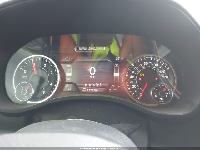 2021 Ram 1500 Laramie  4x4 5'7 Box მანქანა იყიდება აუქციონზე, vin: 1C6SRFJM5MN739156, აუქციონის ნომერი: 44614847